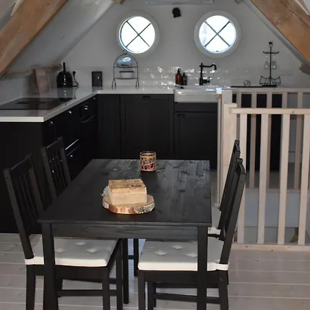 Appartement Het Koetshuis *
