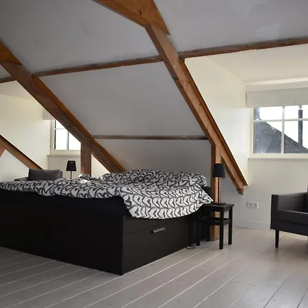 Appartement Het Koetshuis